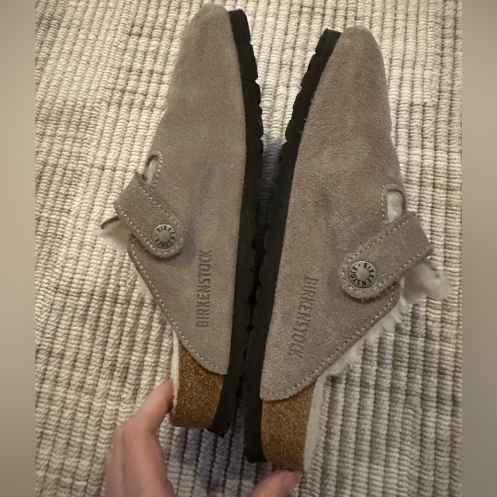 Sherpa Lined Birkenstock Clog in Stone Coin